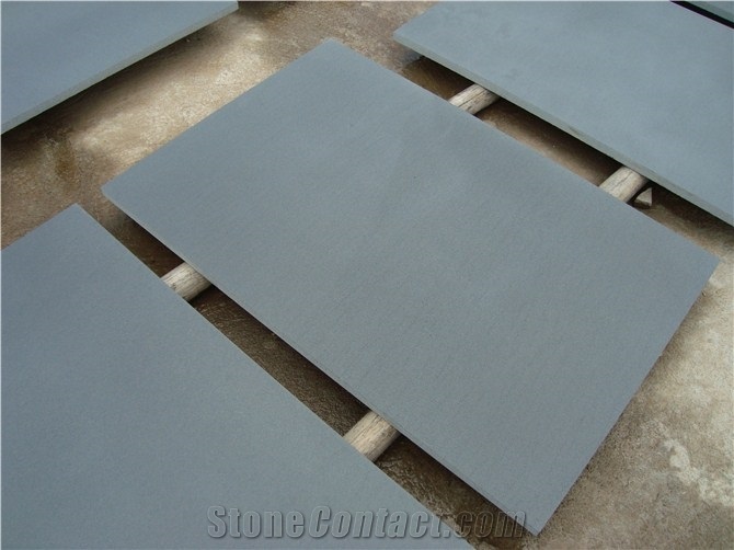China Grey Basalt/Basaltina/ Basalt Tiles&Slabs/Lava Stone/Flooring/Walling/Paving/Honed/Polished/Sandblasted /Hainan Grey Basalt/