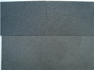 Hainan Black Basalt/Black Basalt Tiles&Slabs/Dark Basalt/Flooring/Paving/Walling/Honed/Sawn/Flamed/Polished/Kerb/Stepping
