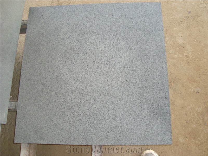 Hainan Black Basalt/Dark Basalt/Dark Bluestone/China Black Basalt Tiles&Slabs/Honed/Paving/Flooring/Walling