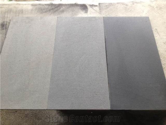Hainan Black Basalt/Dark Basalt Tiles&Slabs/Blue Stone Floor Tiles/Honed/Sawn/Polished/Flooring/Paving/Walling