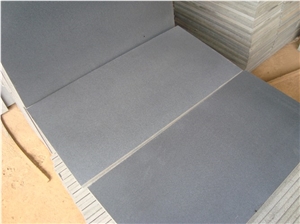Hainan Grey Basalt/China Grey Basalt Tiles&Slabs/Basaltina/Lava Stone/Paving/Flooring/Walling/Honed/Polished
