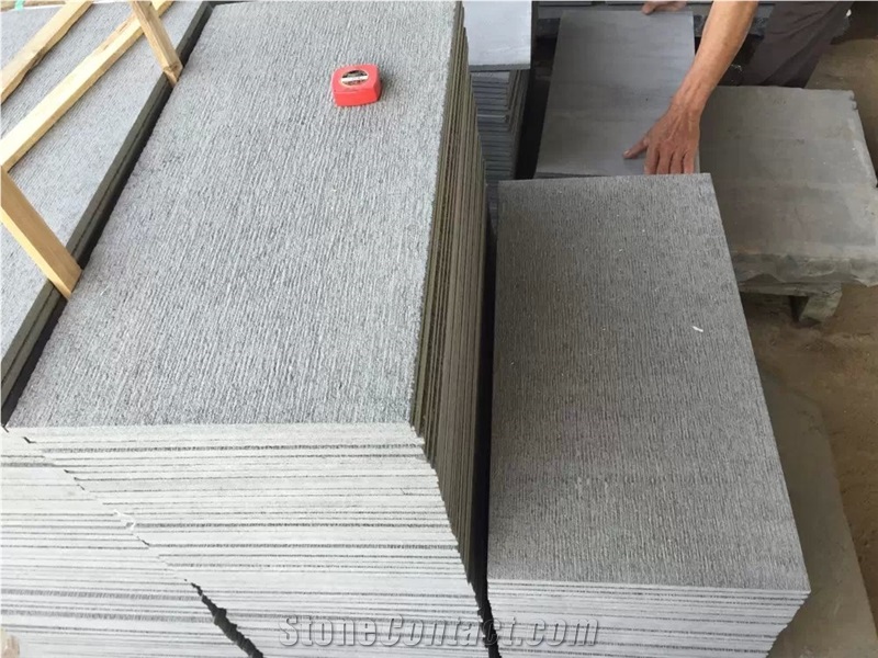 Hainan Grey Basalt/Grey/China Basalt Tiles&Slabs/Basaltina/Lava Stone/Chiselled/Paving/Flooring/Walling