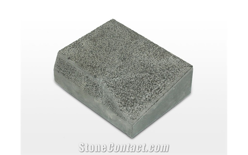 Negro Calatorao Special Pieces Kerbstone Limestone, Black Spain Calatorao Limestone Kerstone