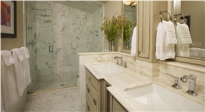 Natural Stones in a Modern Bathroom