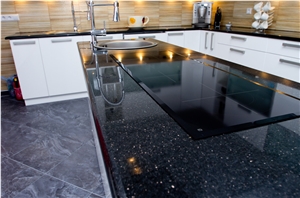 India Black Galaxy Granite Kitchen Countertop