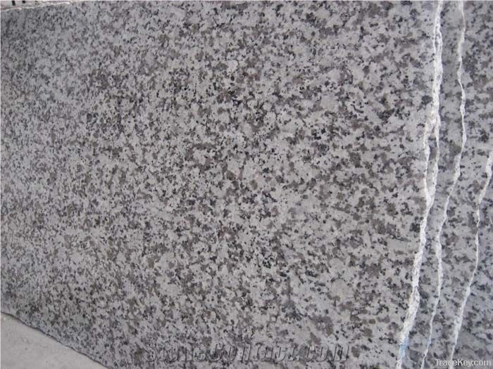 G439 White Granite Polished Tiles Slabs/Da Bai Hua Granite/Guangdong Granite/Grey Granite French Pattern