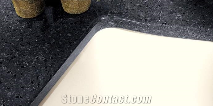 Artificial Quartz Based Stone Slab Containing Black Crystal Quartz Materials for Luxurious Kitchen Worktops or Flooring