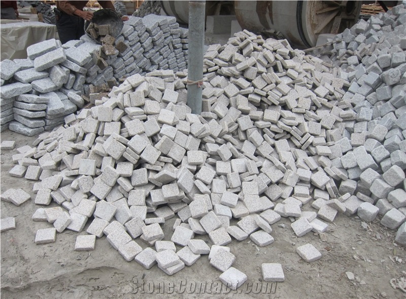 Padang Light/Padang White Granite Tumbled Pavers & Cube Stones, China Light Grey Granite