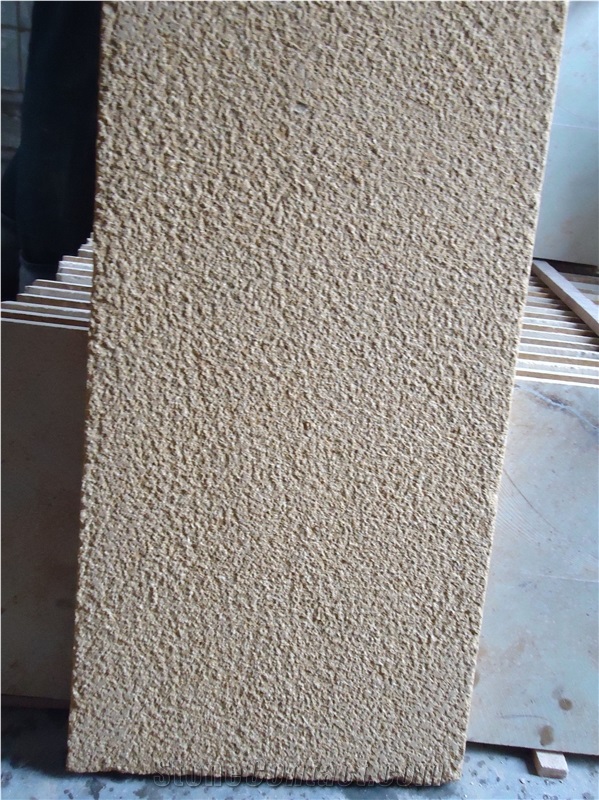 Bush Hammered Finish Sandstone (Hajar) 30x60 2.5 cm Slabs