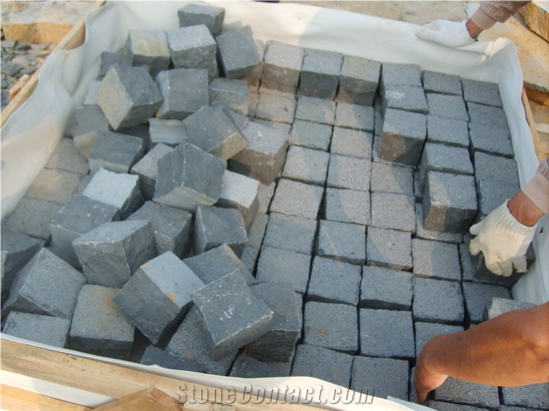 Fargo Single Cube Stone 9x9x9cm/10x10x10cm, Chinese Multicolor Granite Cobble Stone/Paving Stone, Multi-Color Granite Paving Cubes for Garden/Exterior Flooring/Courtyard/Driveway/Walkway Road