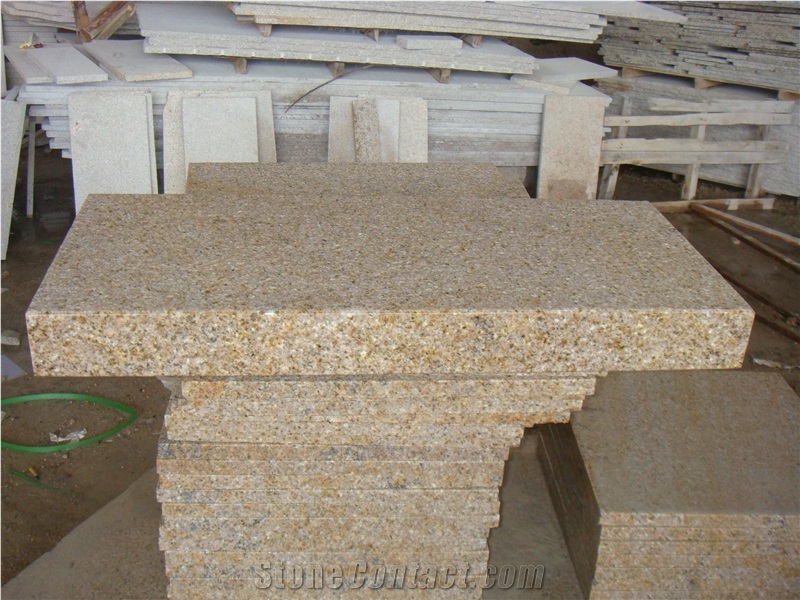 G682 Granite Tiles & Slabs / China Yellow Granite / Honey Jasper / Golden Sun / Golden Desert for Walling,Flooring,Clading