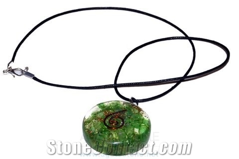 Green Orgone Disc Pendant with Cord, Orgonite Green Onyx Pendant, Healing Crystals
