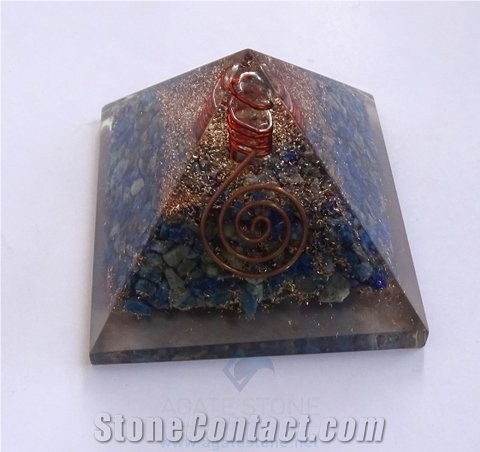 Lapis Lazuli Orgone Pyramid with Crystal Point Orgonite Lapis Luzuli Pyramid Copper Meditation