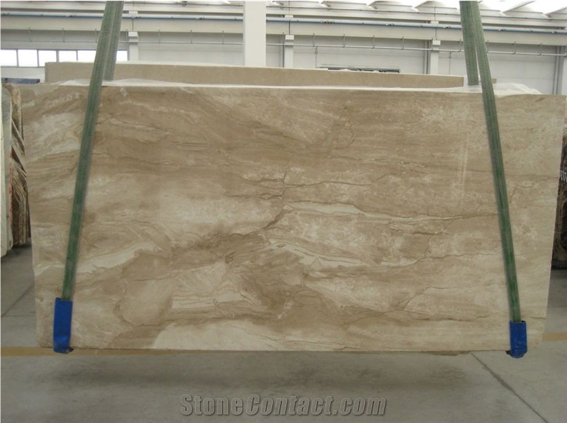 Daino Nuvolato Italian Marble