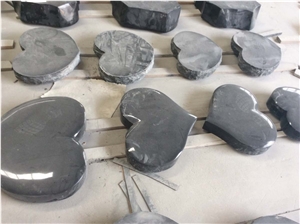Shanxi Black Granite Polish Heart Shape Tombstone and Monuments
