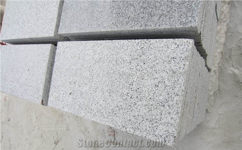 G640 Granite,China White Granite Polished and Flamed Tiles and Slabs,G640 Paver,White Granite Skirting and Flooring