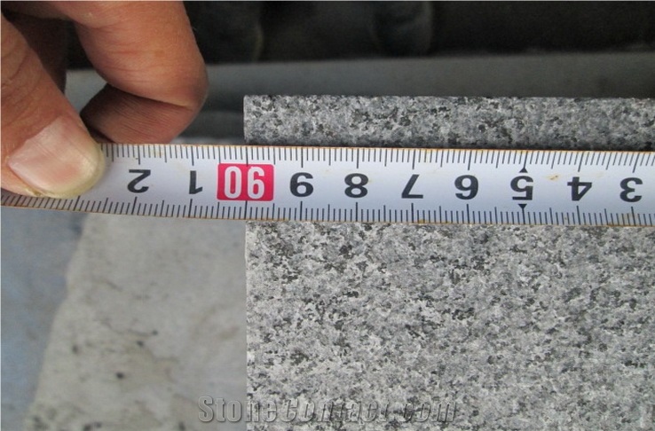 Chinese Dark Grey Granite G654 Bush Hammered Granite Paver