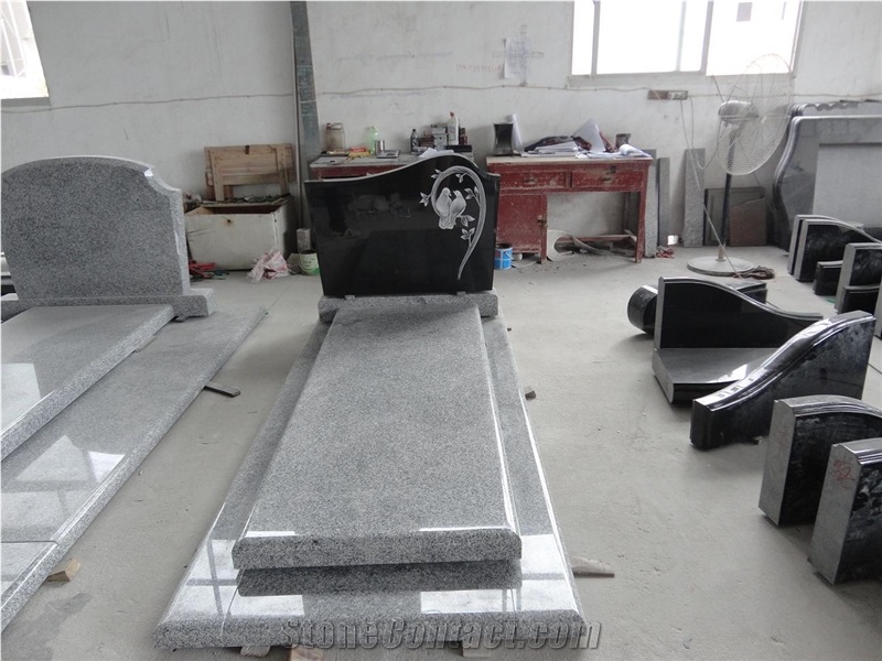 French Western Style Chinese Grey G603 Granite Tombstone