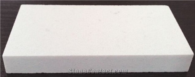 Quartz Stone with Bright Surface Standard Sizes 126 *63 and 118 *55