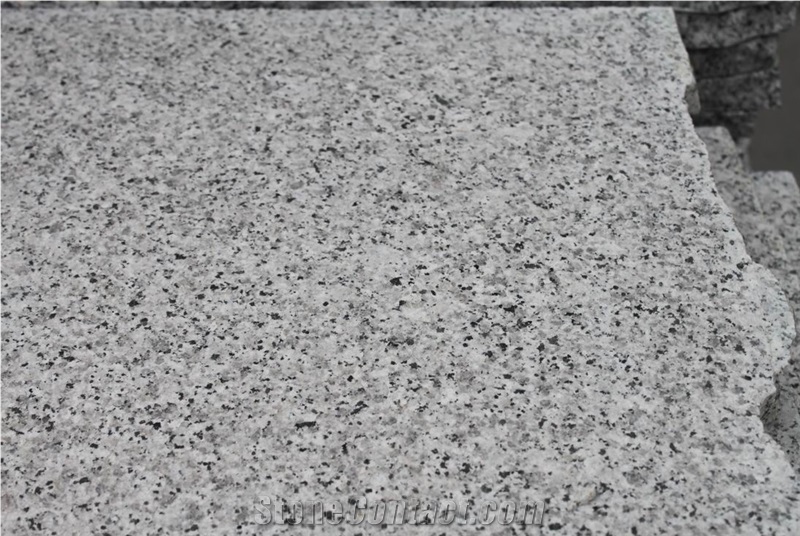 China Grey G640 Granite Flamed Flooring & Walling Tiles