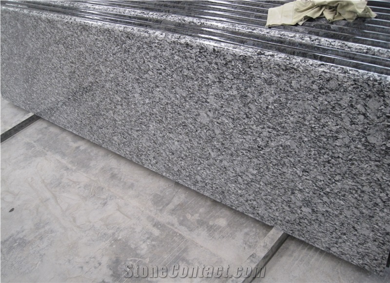 China Spray White/Surf White Granite Polished Table Tops