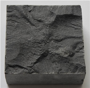 China Zhangpu Black Basalt Natural+Sawn Cubes & Pavers