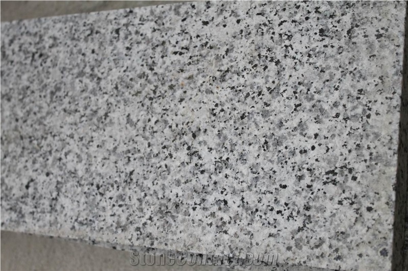 G640 Granite Flamed Tiles for Floor & Wall, China Grey Granite