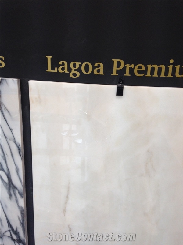 Lagoa Premium Marble