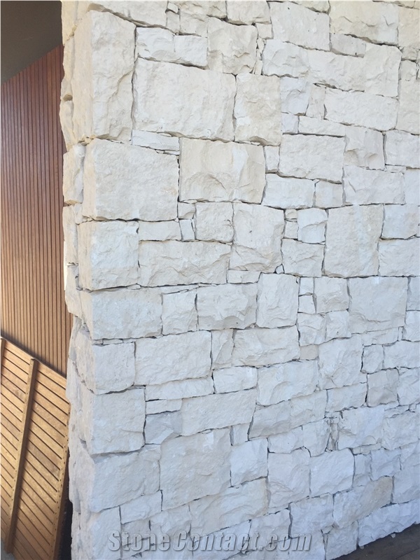 China White Sandstone Cultured Stone, Tumbled Free Style Wall Cladding Stacked Stone