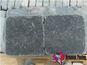 China Black Limestone Blockpaver, Paving Limestone, Cube Limestone, Black Paving Limestone, Landscaping Stone