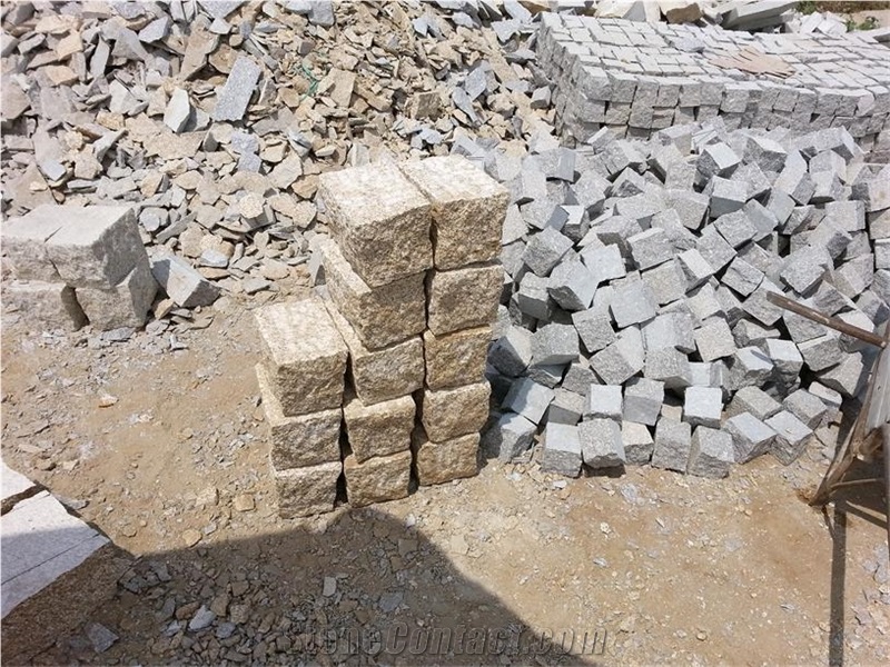 China Yellow Granite Cube Stone