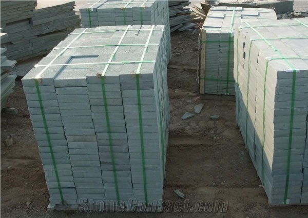 Cheap China Green Sandstone Slabs & Tiles