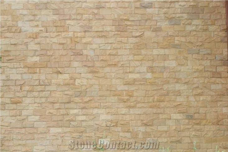 China Yellow Sandstone Mushroom Stone for Indoor Walling