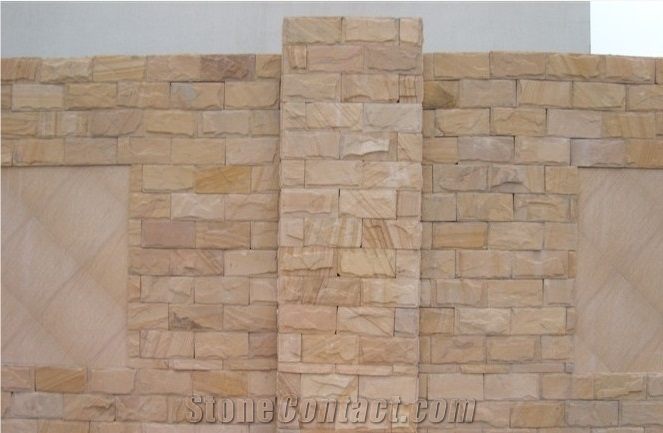 China Yellow Sandstone Mushroom Stone for Indoor Walling