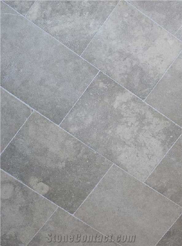 Roouemaillere French Limestone Tiles