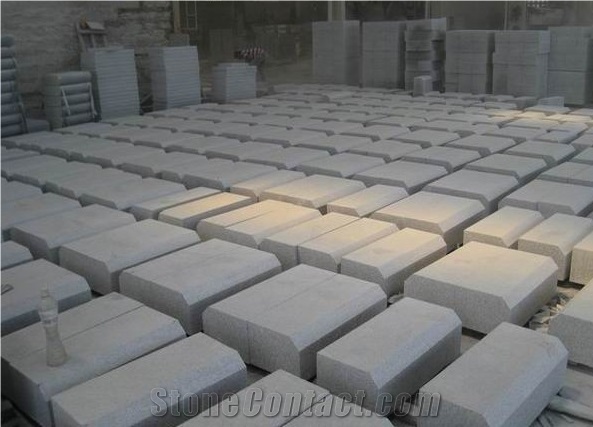 Stone Granite Table, White Natanz Granite Iran Kerbstone