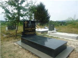 Jet Black Granite Monuments