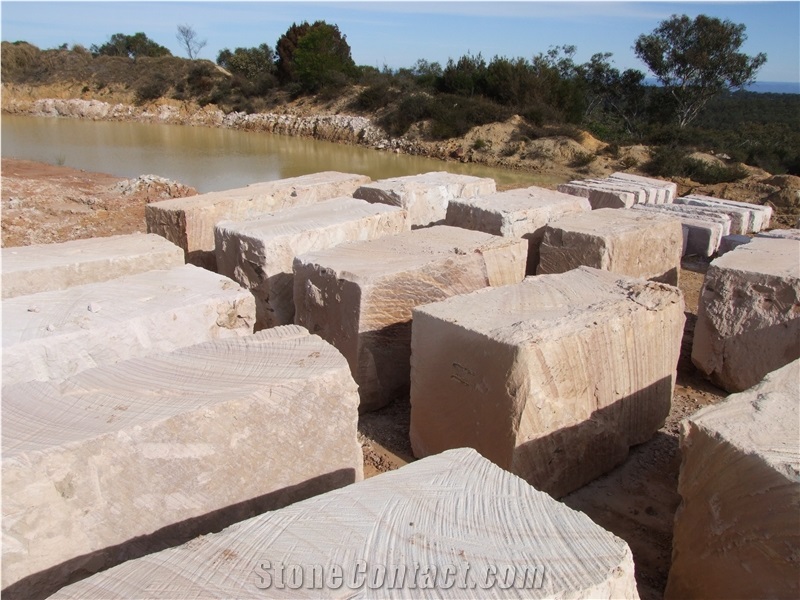 Aussie Sandstone - Banded Sandstone Blocks, Yellow Sandstone Blocks
