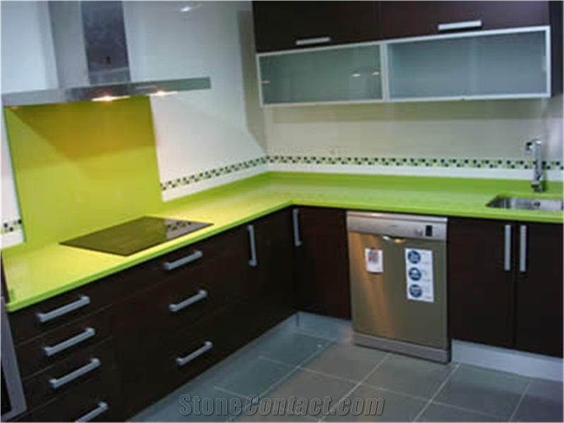 Apple Green Quartz Stone for Cut to Size Project Like Counter Top,Tabletop,Floor and Wall Polished Quartz Surfaces Standard Slab Sizes 126 *63 and 118 *55,More Durable Than Granite
