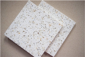 China Man-Made White Quartz Stone Slabs & Tiles, Fit for Building&Flooring Combines Performance and Design through the Use Of Innovative Technology and Recycled Materials Cradle-To-Cradle