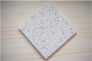 Enviroment-Friendly & Safety China White Quartz Stone Tiles & Slabs with Bright Surface,Easy Wipe,Easy Clean