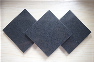 Wholesale Engineered Quartz Stone for Pure Black Standard Sizes 126 *63 and 118 *55 with Top Guaranteed Quality,Qualified for European Standards,More Durable Than Granite