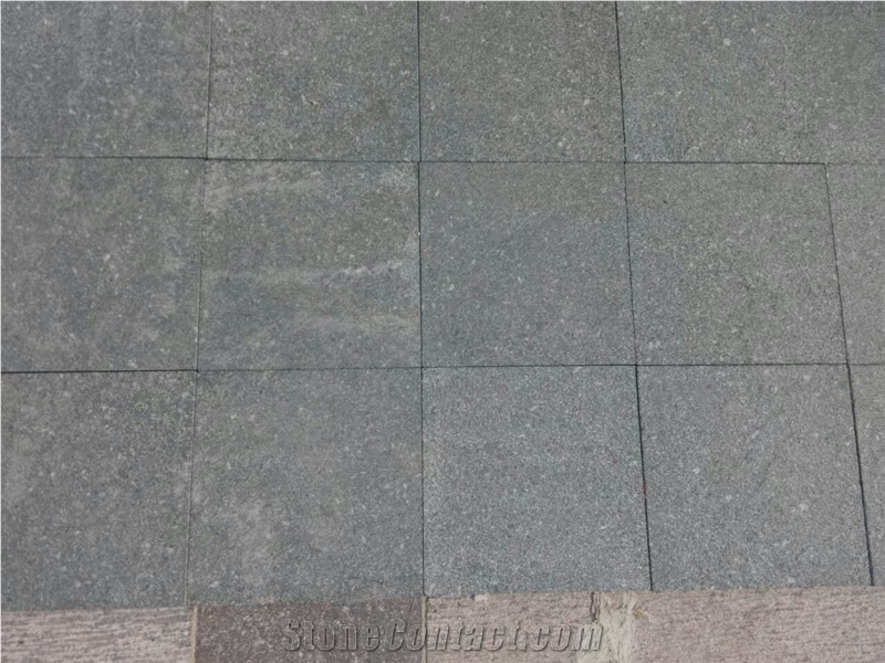 China Blue Black Granite G394 Flamed Slabs Tiles Absolutely Black Granite Cheap Prices