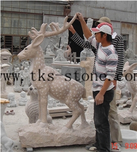Animal Yellow Granite Sculptures/Deer Carving
