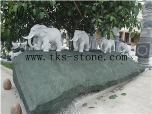 Grey Granite Family Of Elephants/Elephant Rocks/Elephant Maximus