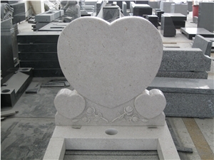 China Pearl White Granite Heart Shaped Tombstones with Rose Carvings