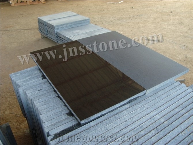 Hainan Black Basalt/Basalt Tiles&Slabs/Blue Stone/Walling/Paving/Flooring/Sawn