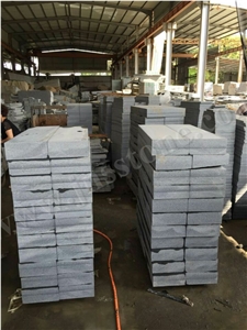 Hainan Grey Basalt Kerbstone / China Grey Basalt Curbstone / Inca Grey / Basaltina / Basalto
