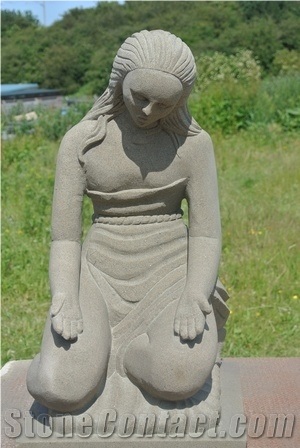 Statue Of Grieving Lady, Hand Carved in Sandstone