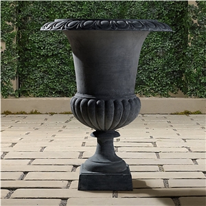 Black Flower Pots with Special Design for Garden Decoration